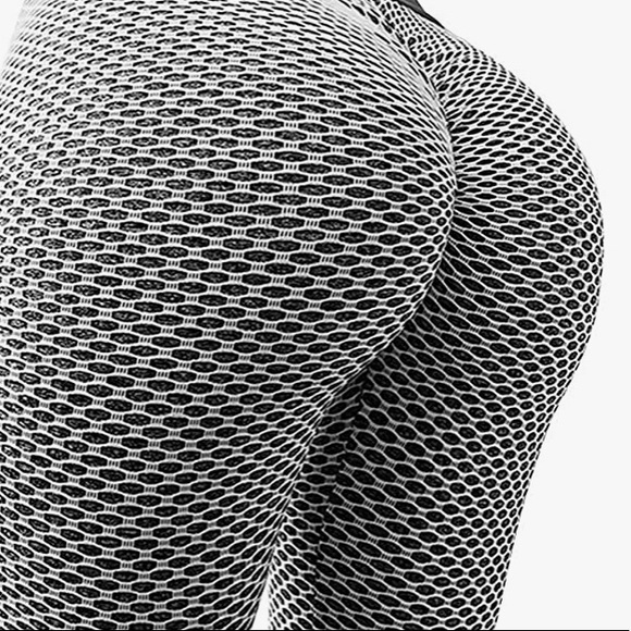 Honeycomb Scruch Booty Gray & White Leggings Mid To High Rise Medium - Picture 2 of 16